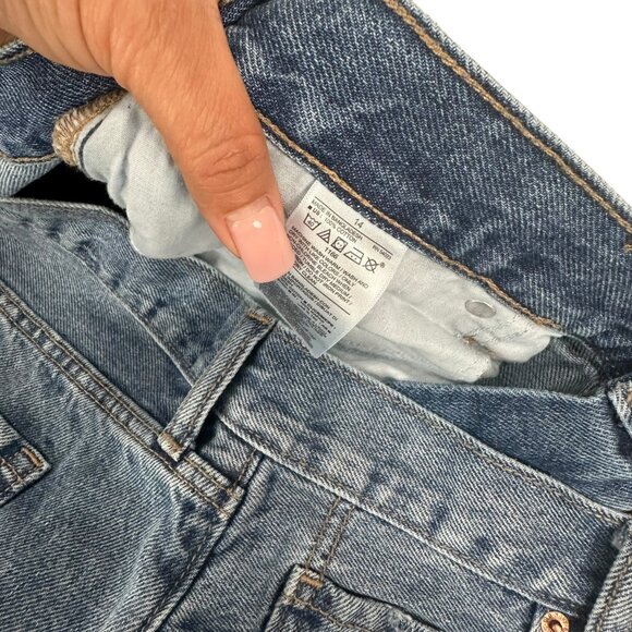 Old Navy Womens Distressed Denim High-Rise Cutoff Shorts Size 14 - Picture 3 of 11